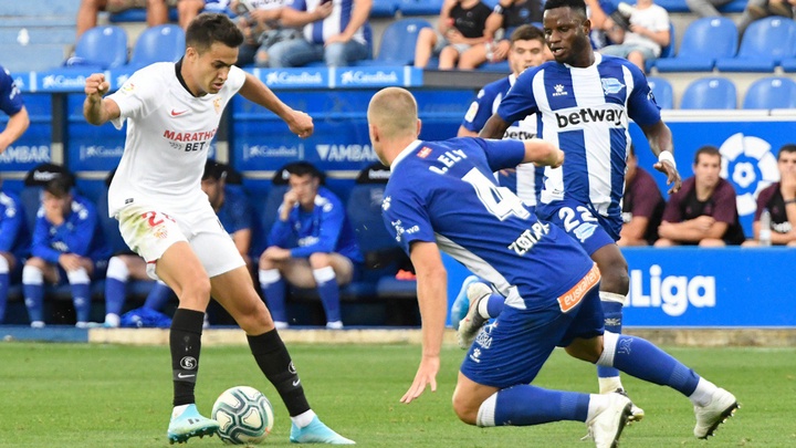 Sevilla với Alaves