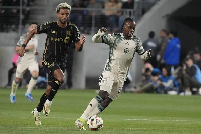 Las Vegas Lights với Los Angeles FC